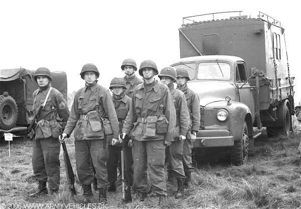 Bedford A5, 4 x 2, 12 V (Front view, left side)