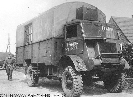 Bedford QLT, 4 x 4, 12V  (Front view, right side)