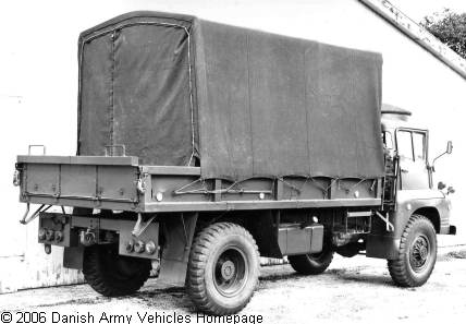 Bedford RLC, 4 x 4, 12 V (rear view, right side)