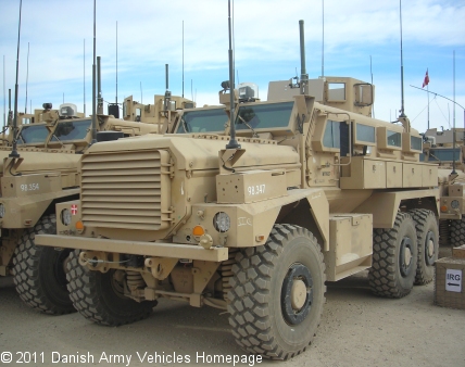 Cougar, 6 x 6, 24 V (Front view, left side)