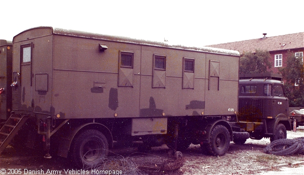 DAF VT 1600 DD, 4 x 4 (Rear view, right side)