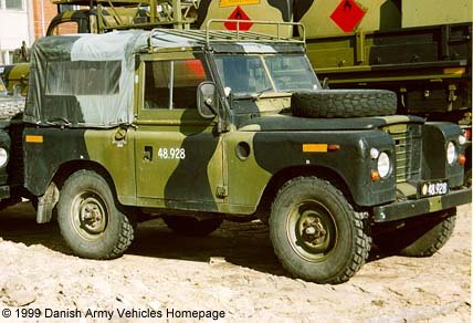 Landrover 88 4 x 4 24 V D side view right