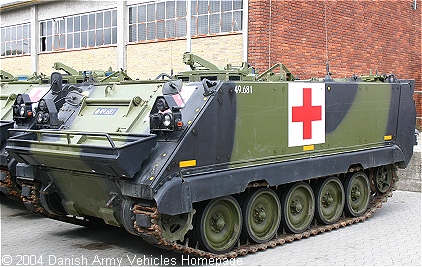M113 Ambulance (Front view, left side)