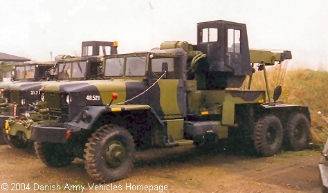 REO M246, 6 x 6, 24V (Side view, left side)