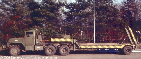 Reo M52, 6 x 6, 12V (Side view)