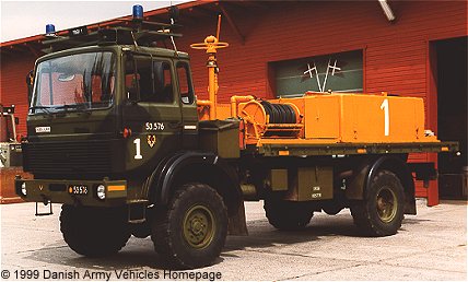 Magirus 110 - 16, 4 x 4, 24 V, D (front view, left side)