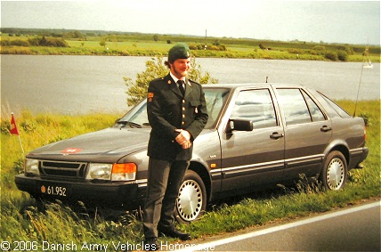 Saab 9000i, 4 x 2, 12V (Front view, left side)