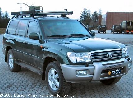  on Toyota Vx 100  4 X 4  D  Front View  Right Side