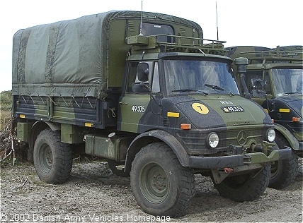 Unimog 416 4 x 4 24 V D Front view right