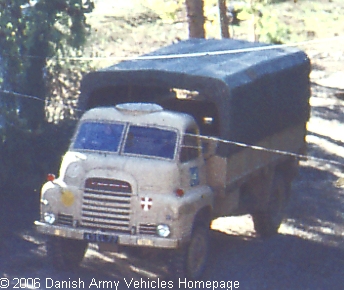 Bedford RL, 4 x 4, 12V (Front view, left side)