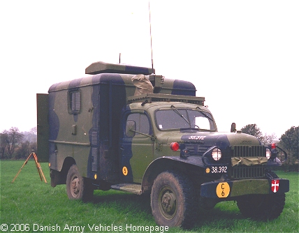 Dodge W300M, 4 x 4, 24 V (Front view, right side)