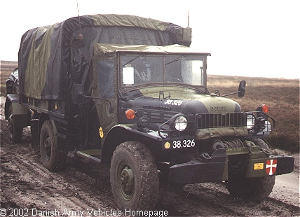 Dodge W300M, 4 x 4, 24 V (Front view, right side)