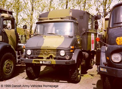 Unimog 404, 4 x 4, 24V (Front view, right side)
